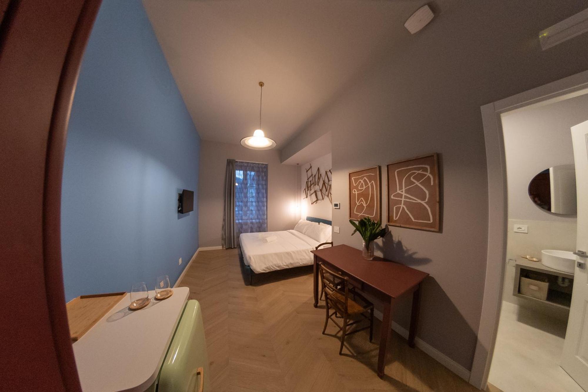 Sophia Boutique Suites Триест Экстерьер фото